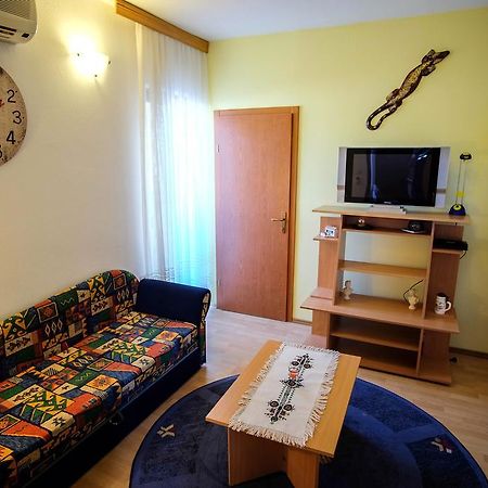 Studio Apartments Shanti Zadar Room photo